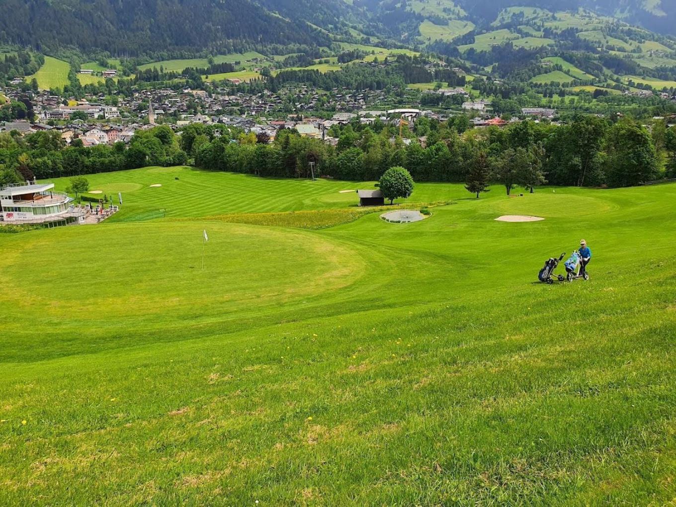 Retro Apartment Kitzbuehel Екстер'єр фото